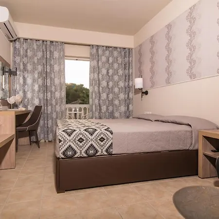 Hotel Petros